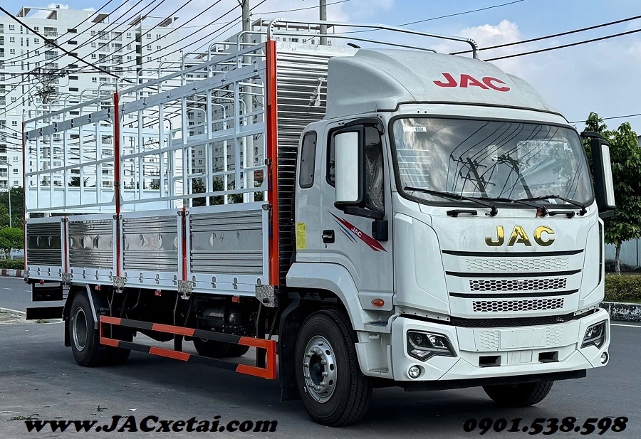 Xe tải JAC DaWos tải 9 tấn thùng dài 8.2 Mét