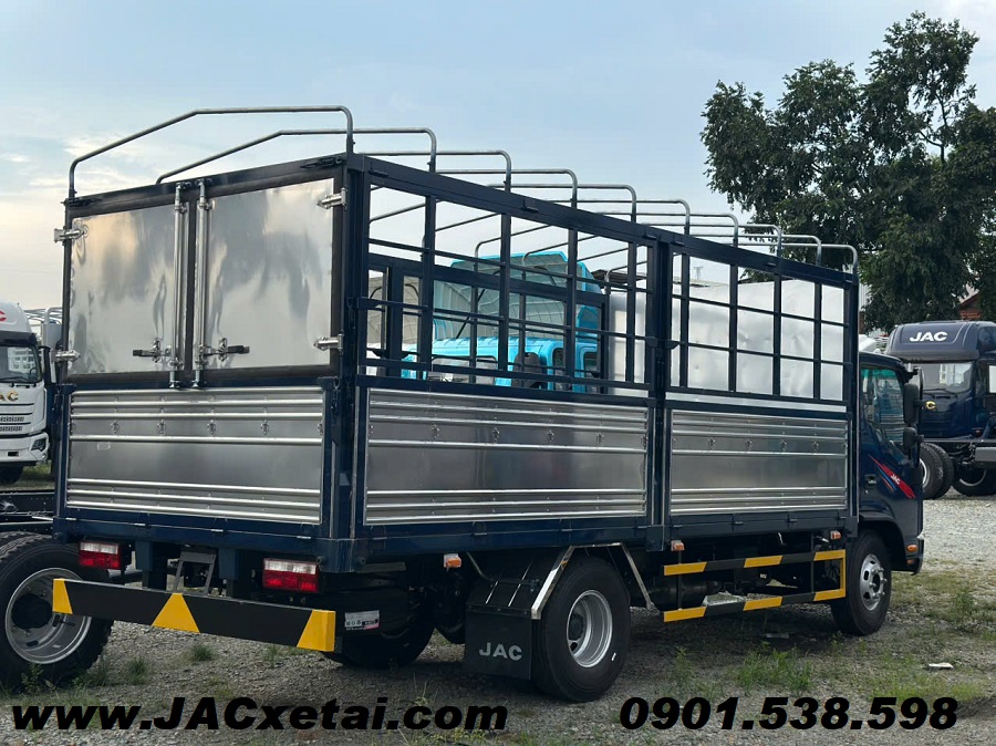 Xe tải jac 3.5 tấn N350plus màu xanh Xe tải jac 3.5 tấn N350plus màu xanh