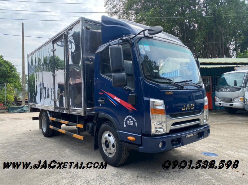 xe tải JAC N200s thùng kín đã qua sử dụng