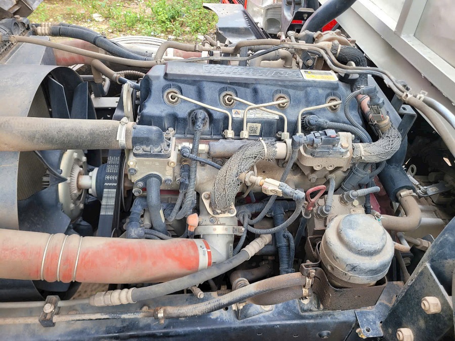 động cơ Cummins 3.7L