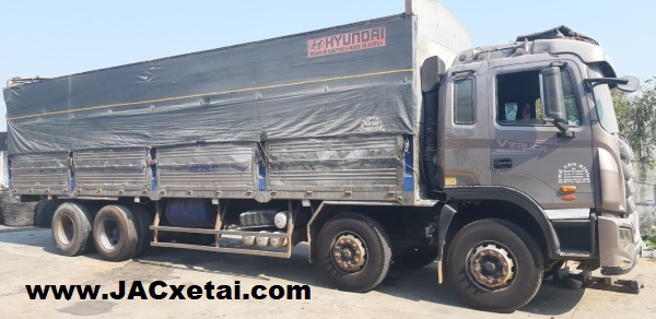 xe tai cu jac 4 chân k5