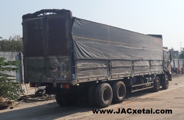 xe tai cu jac 4 chân k5 gia re 